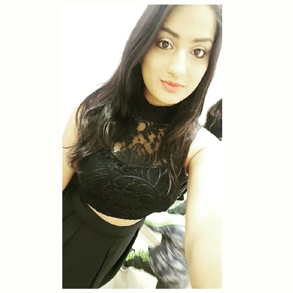 Meet your Posher, Priya - Picture 1 of 1